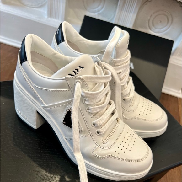 Excellent condition RARE Prada Downtown high heel sneakers. Size 38.5 - Picture 2 of 15